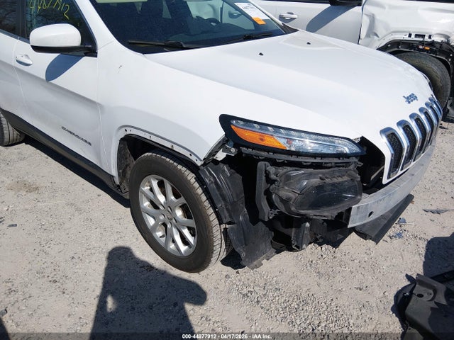 44877912 :رقم المزاد ، 1C4PJLLB7JD540353 vin ، 2018 Jeep Cherokee Latitude Plus Fwd مزاد بيع