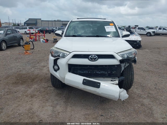 Aukcja sprzedaży 2018 Toyota 4runner Sr5, vin: JTEZU5JR3J5176370, numer aukcji: 44877932