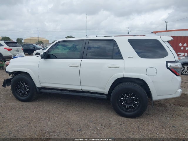 Aukcja sprzedaży 2018 Toyota 4runner Sr5, vin: JTEZU5JR3J5176370, numer aukcji: 44877932