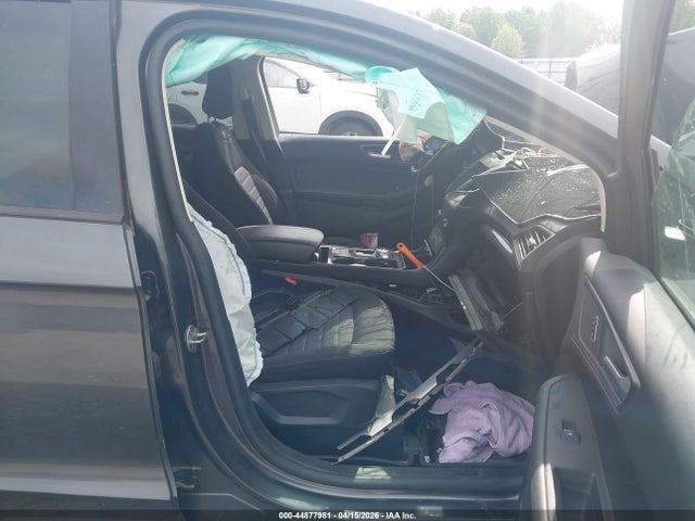 Продажа на аукционе авто 2020 Ford Edge Se, vin: 2FMPK3G93LBB06861, номер лота: 44877981