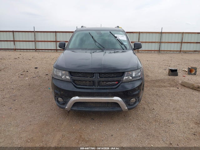 44877993 :رقم المزاد ، 3C4PDCGB2JT376425 vin ، 2018 Dodge Journey Crossroad مزاد بيع
