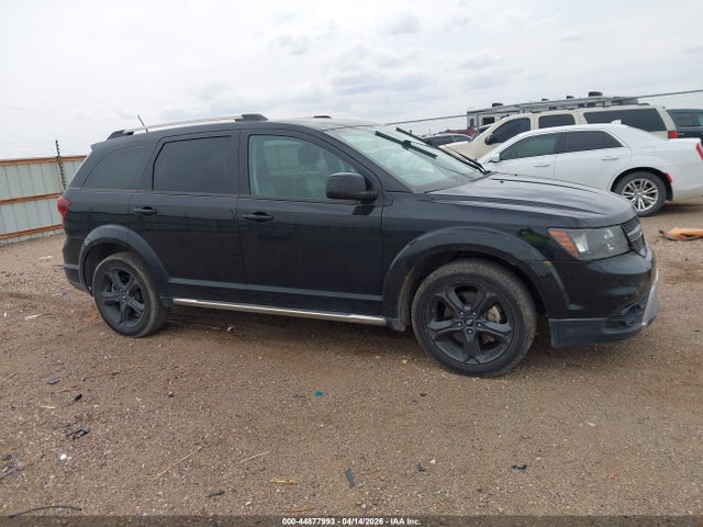 44877993 :رقم المزاد ، 3C4PDCGB2JT376425 vin ، 2018 Dodge Journey Crossroad مزاد بيع