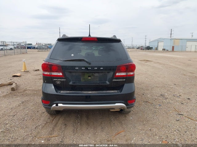 44877993 :رقم المزاد ، 3C4PDCGB2JT376425 vin ، 2018 Dodge Journey Crossroad مزاد بيع