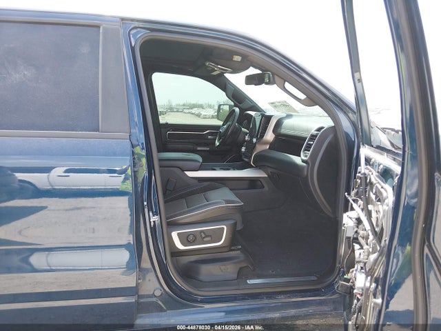2019 Ram 1500 Laramie  4x4 5'7 Box მანქანა იყიდება აუქციონზე, vin: 1C6SRFJT3KN887522, აუქციონის ნომერი: 44878030
