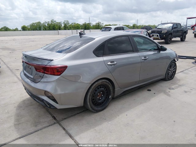 3KPF54AD4NE436496 KIA Forte Gt-line