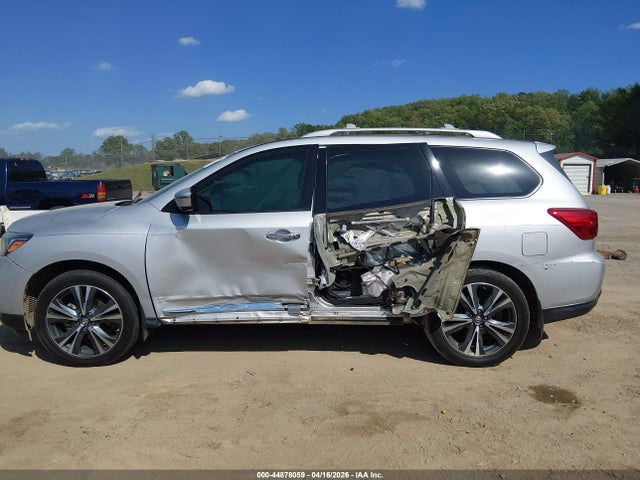 Aukcja sprzedaży 2017 Nissan Pathfinder Platinum, vin: 5N1DR2MN8HC903950, numer aukcji: 44878059