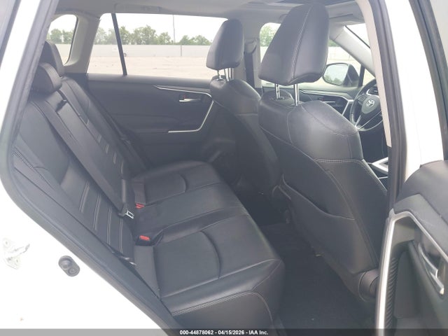 JTMC1RFV0KD025140 Toyota Rav4 Xle Premium