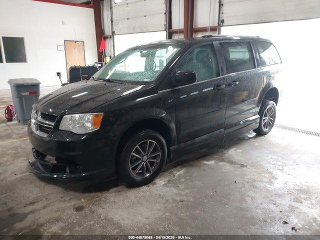 Продажа на аукционе авто 2017 Dodge Grand Caravan Sxt, vin: 2C4RDGCG4HR758826, номер лота: 44878068