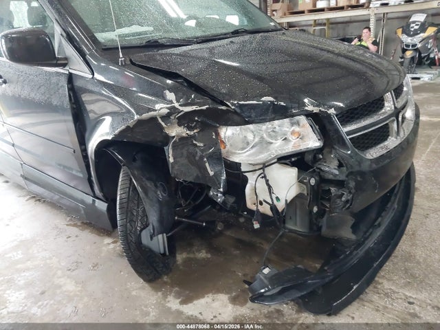 Продажа на аукционе авто 2017 Dodge Grand Caravan Sxt, vin: 2C4RDGCG4HR758826, номер лота: 44878068