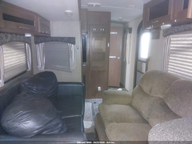 4X4TWCD21FT014421 Wildcat Travel Trailer