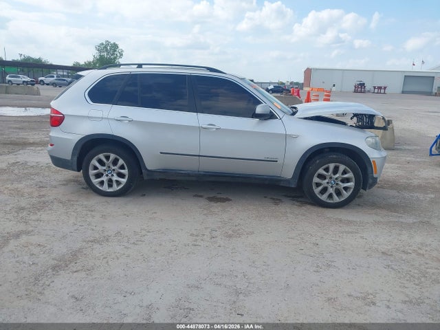 2013 Bmw X5 Xdrive35i/xdrive35i Premium/xdrive35i Sport Activity მანქანა იყიდება აუქციონზე, vin: 5UXZV4C5XD0B18040, აუქციონის ნომერი: 44878073
