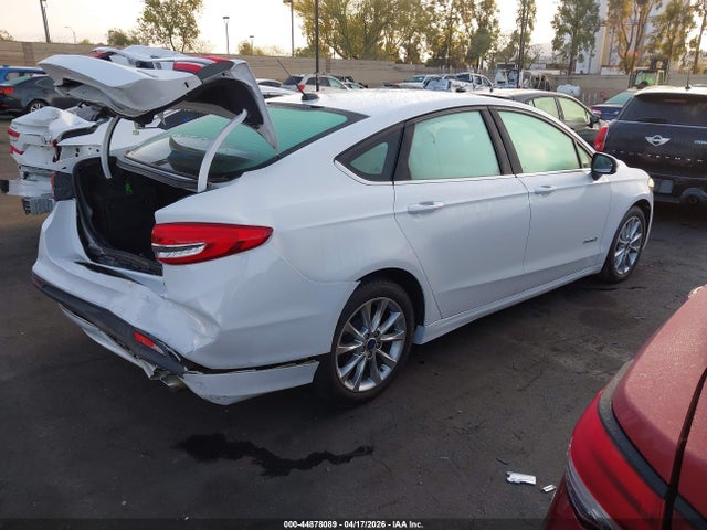 Продажа на аукционе авто 2017 Ford Fusion Hybrid S, vin: 3FA6P0UUXHR183119, номер лота: 44878089