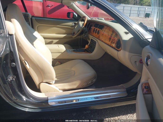 1999 JAGUAR XK8 SAJGX2048XC034626 Photo 4