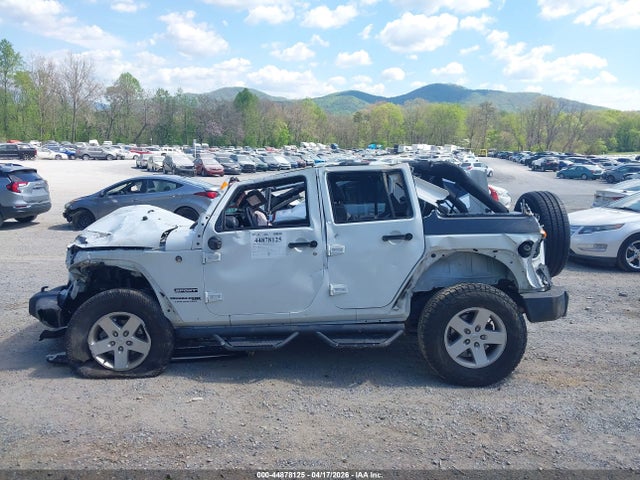 2018 Jeep Wrangler Jk Unlimited Sport S 4x4 მანქანა იყიდება აუქციონზე, vin: 1C4BJWDG7JL826523, აუქციონის ნომერი: 44878125