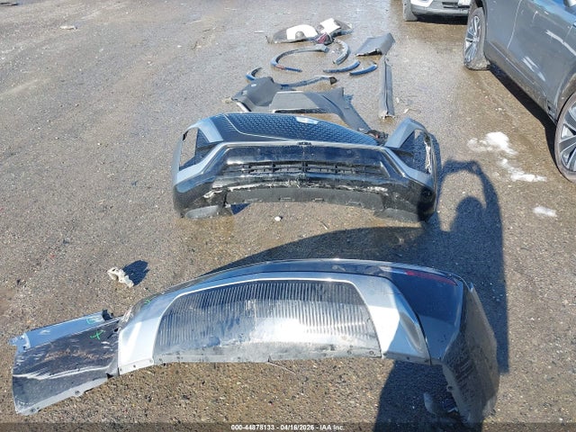 1GYC3NML0TZ700679 Cadillac Vistiq Sport