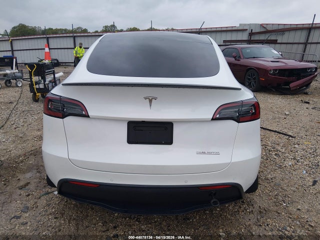 44878136 :رقم المزاد ، 7SAYGDEF6NF312175 vin ، 2022 Tesla Model Y Performance Dual Motor All-wheel Drive مزاد بيع