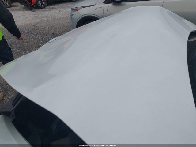 44878136 :رقم المزاد ، 7SAYGDEF6NF312175 vin ، 2022 Tesla Model Y Performance Dual Motor All-wheel Drive مزاد بيع
