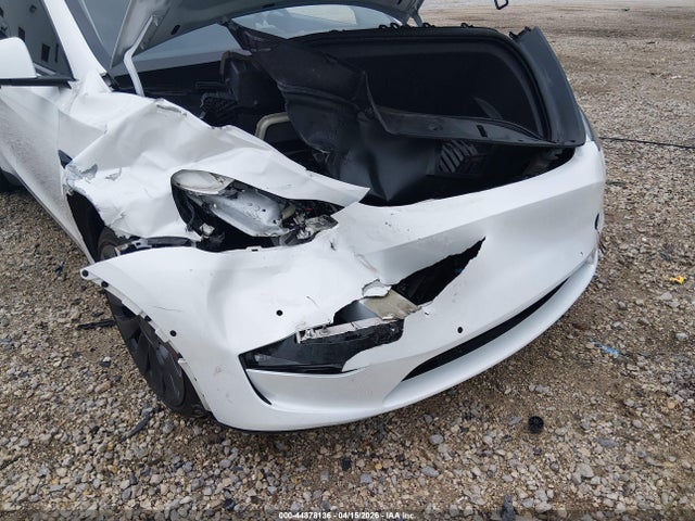 44878136 :رقم المزاد ، 7SAYGDEF6NF312175 vin ، 2022 Tesla Model Y Performance Dual Motor All-wheel Drive مزاد بيع