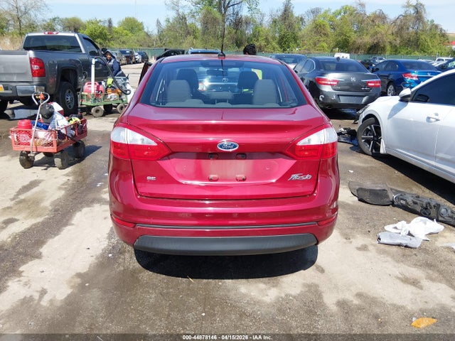 44878146 :رقم المزاد ، 3FADP4BJXFM216167 vin ، 2015 Ford Fiesta Se مزاد بيع