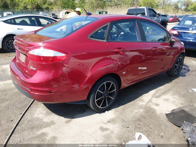 44878146 :رقم المزاد ، 3FADP4BJXFM216167 vin ، 2015 Ford Fiesta Se مزاد بيع