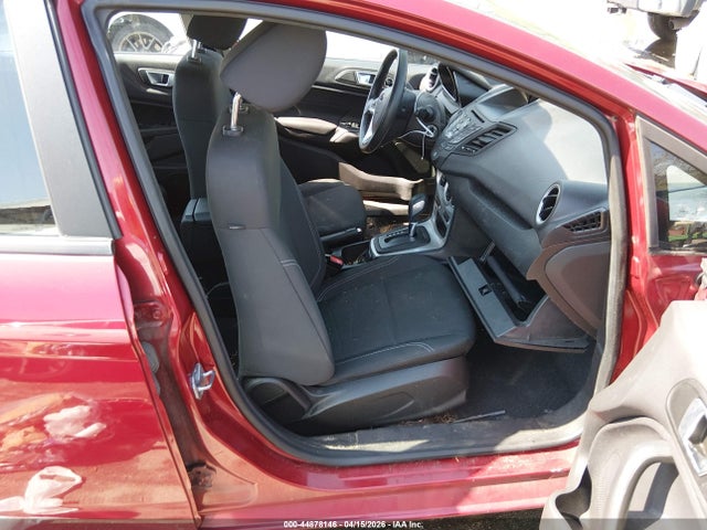 44878146 :رقم المزاد ، 3FADP4BJXFM216167 vin ، 2015 Ford Fiesta Se مزاد بيع