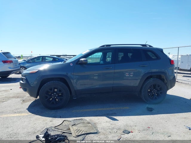 Продажа на аукционе авто 2015 Jeep Cherokee, vin: 1C4PJMBS8FW661797, номер лота: 44878151