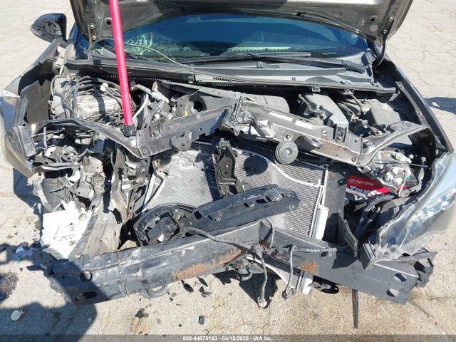 5YFBURHE6HP593348 Toyota COROLLA SE