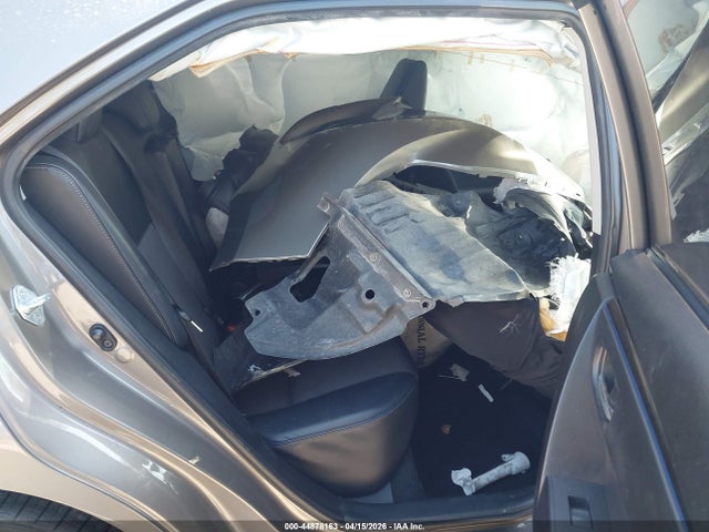 5YFBURHE6HP593348 Toyota COROLLA SE