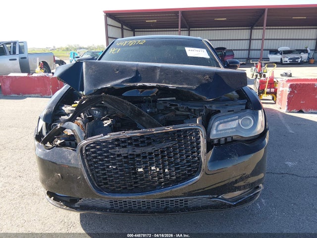 Aukcja sprzedaży 2018 Chrysler 300 300s Awd, vin: 2C3CCAGG3JH267535, numer aukcji: 44878172