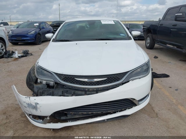 Продажа на аукционе авто 2016 Chrysler 200 Limited, vin: 1C3CCCAB5GN165209, номер лота: 44878178