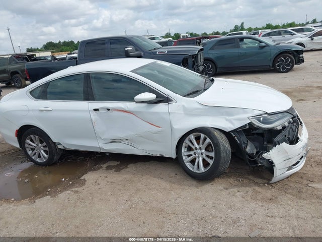 Продажа на аукционе авто 2016 Chrysler 200 Limited, vin: 1C3CCCAB5GN165209, номер лота: 44878178