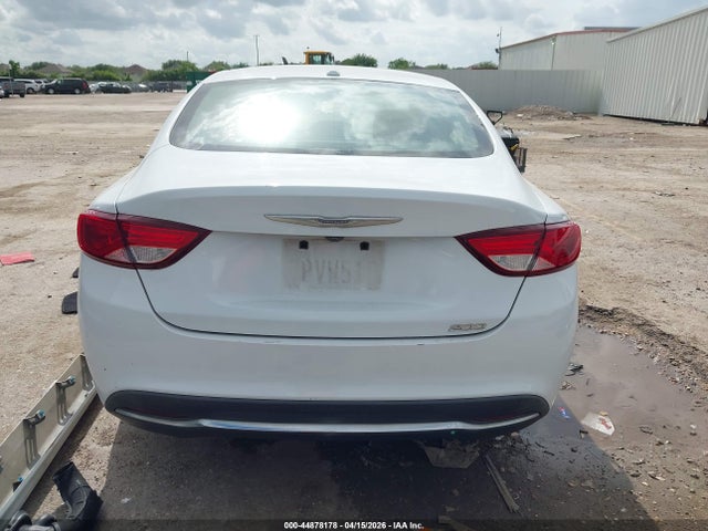 Продажа на аукционе авто 2016 Chrysler 200 Limited, vin: 1C3CCCAB5GN165209, номер лота: 44878178