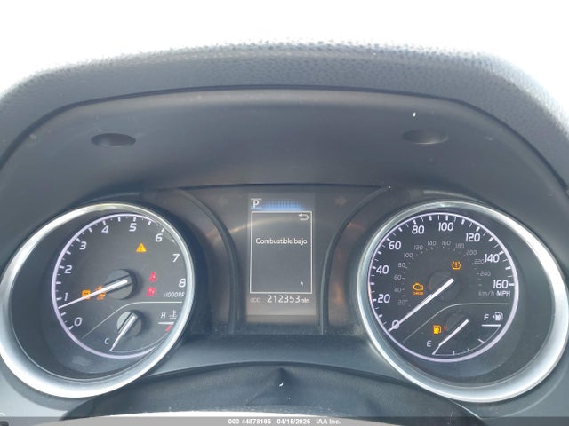 Продаж на аукціоні авто 2018 Toyota Camry Le, vin: 4T1B11HK0JU054759, номер лоту: 44878196