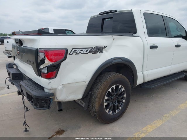 Nissan Titan Pro-4x 4x4 2022 1N6AA1ED1NN101509 Image 18