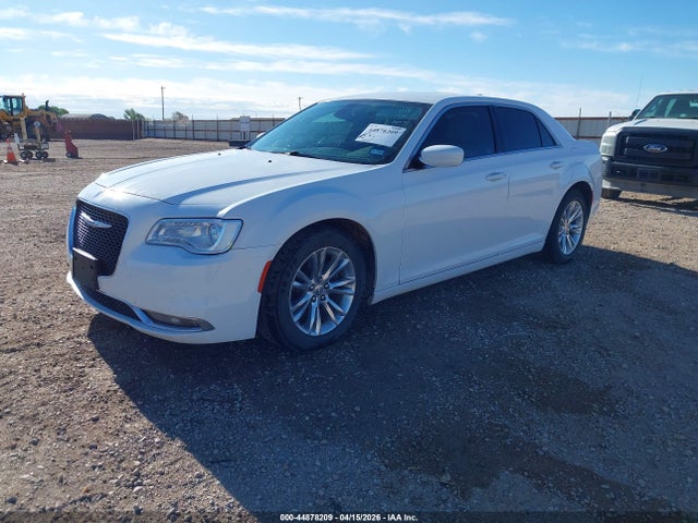Aukcja sprzedaży 2019 Chrysler 300 Touring, vin: 2C3CCAAG2KH715659, numer aukcji: 44878209