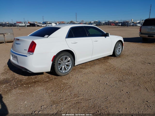 Aukcja sprzedaży 2019 Chrysler 300 Touring, vin: 2C3CCAAG2KH715659, numer aukcji: 44878209