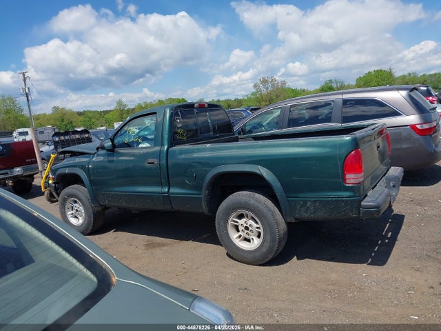 44878226 :رقم المزاد ، 1B7GG26X5YS749922 vin ، 2000 Dodge Dakota Slt/sport مزاد بيع