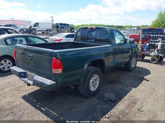 44878226 :رقم المزاد ، 1B7GG26X5YS749922 vin ، 2000 Dodge Dakota Slt/sport مزاد بيع