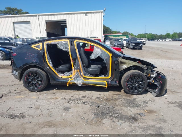 2023 Tesla Model Y Awd/long Range Dual Motor All-wheel Drive მანქანა იყიდება აუქციონზე, vin: 7SAYGDEE0PA116319, აუქციონის ნომერი: 44878227