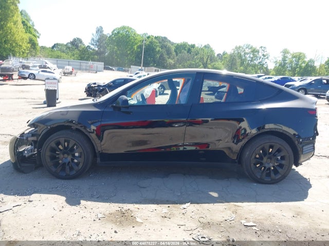2023 Tesla Model Y Awd/long Range Dual Motor All-wheel Drive მანქანა იყიდება აუქციონზე, vin: 7SAYGDEE0PA116319, აუქციონის ნომერი: 44878227