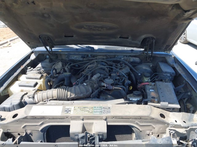2003 Ford Explorer Sport Trac მანქანა იყიდება აუქციონზე, vin: 1FMZU67E63UC37066, აუქციონის ნომერი: 44878244