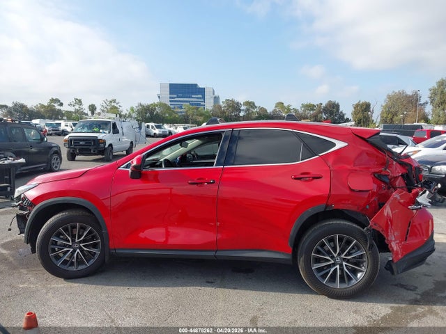 Продаж на аукціоні авто 2023 Lexus Nx 350h Premium, vin: 2T2GKCEZXPC015635, номер лоту: 44878262