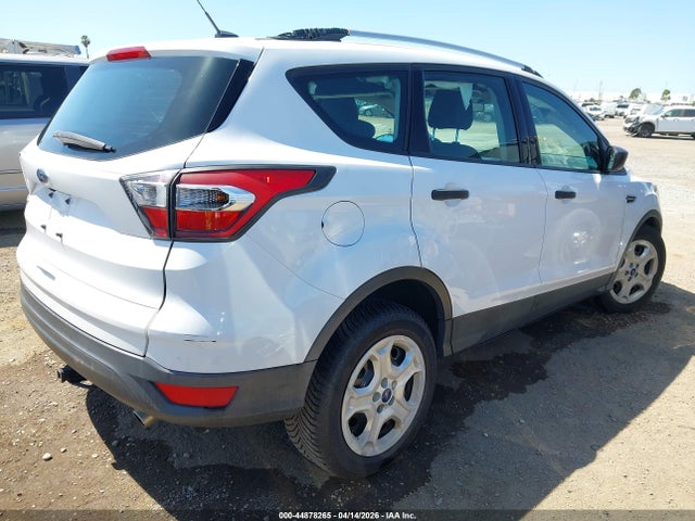 1FMCU0F79HUA23458 Ford ESCAPE S