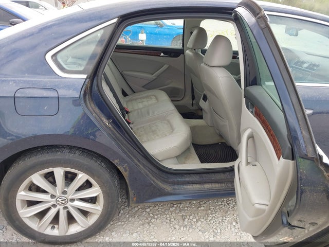 Продаж на аукціоні авто 2012 Volkswagen Passat 2.5l Sel Premium, vin: 1VWCP7A38CC094221, номер лоту: 44878267