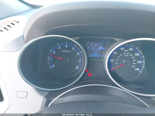 KM8JT3AF6FU101671 Hyundai TUCSON GLS