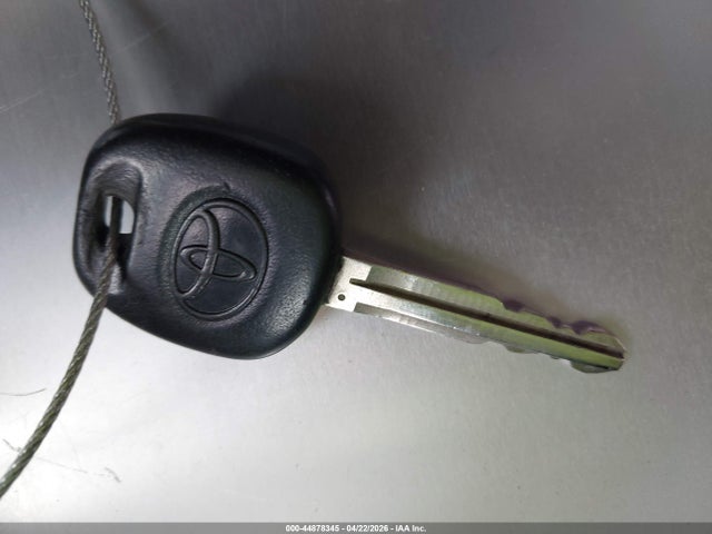 44878345 :رقم المزاد ، 2T1BR32E45C339513 vin ، 2005 Toyota Corolla Ce مزاد بيع