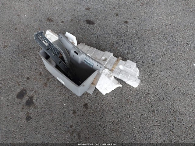 44878345 :رقم المزاد ، 2T1BR32E45C339513 vin ، 2005 Toyota Corolla Ce مزاد بيع