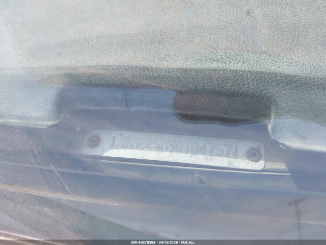 Продаж на аукціоні авто 1983 Jeep Jeep Truck J10, vin: 1JTNE25N9DT047571, номер лоту: 44878355