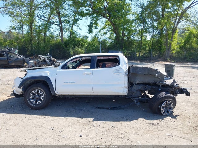 Продажа на аукционе авто 2023 Toyota Tacoma Trd Off Road, vin: 3TMAZ5CN9PM197336, номер лота: 44878367