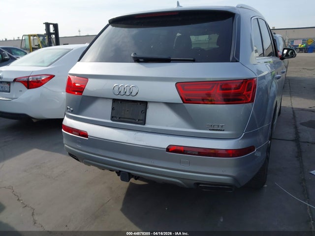 Продаж на аукціоні авто 2017 Audi Q7 3.0t Premium, vin: WA1VAAF70HD030708, номер лоту: 44878385